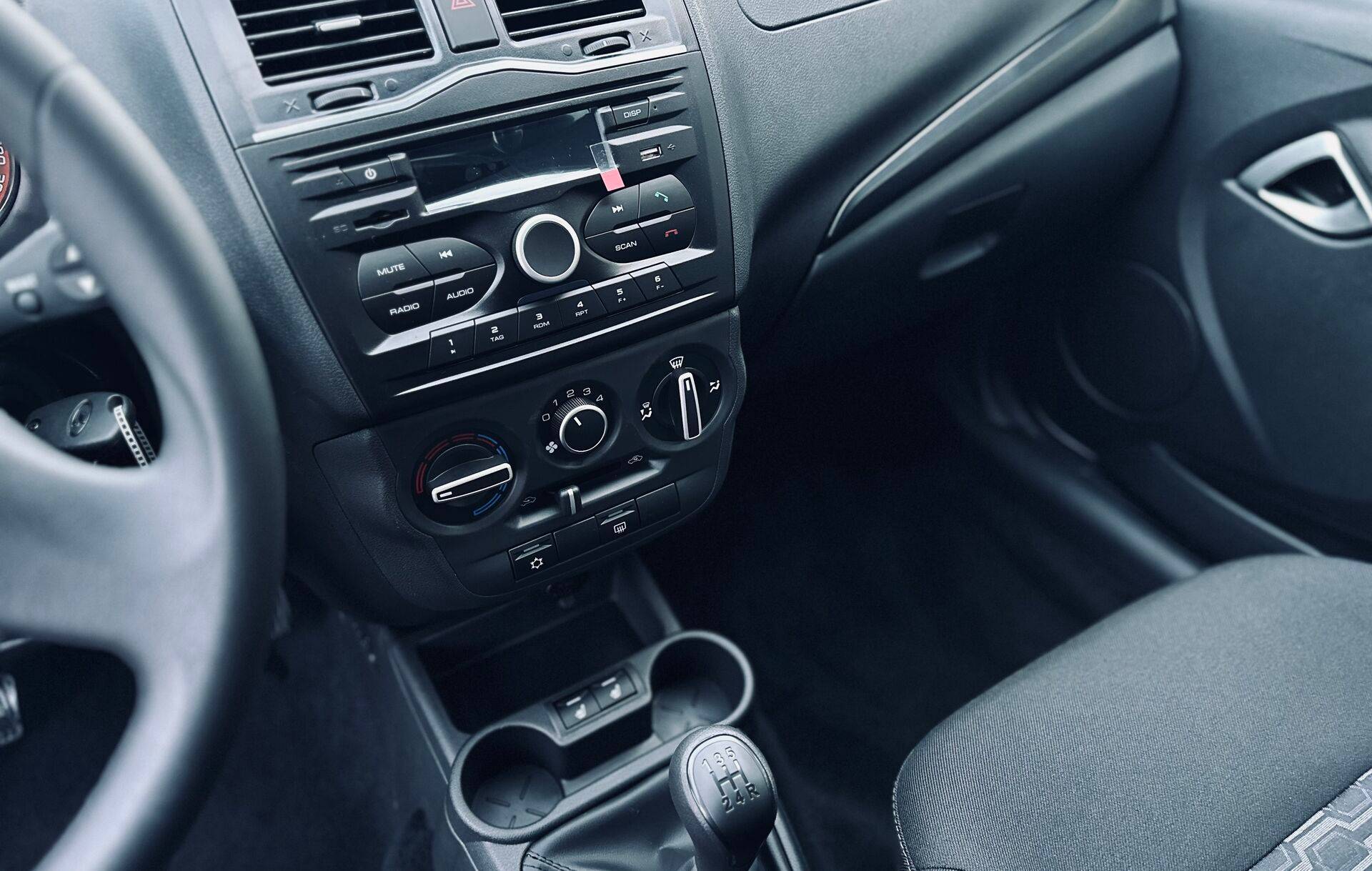 Lada Granta Cross Comfort 24 1.6 90hp 5MT