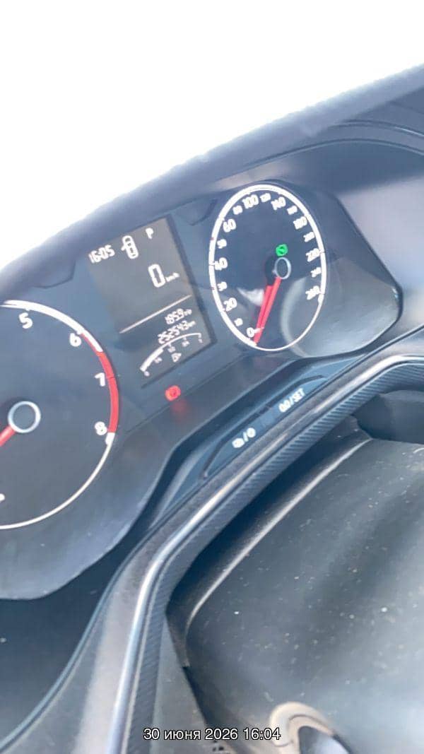 Volkswagen Polo,  252 543 км, 2021 года в лизинг