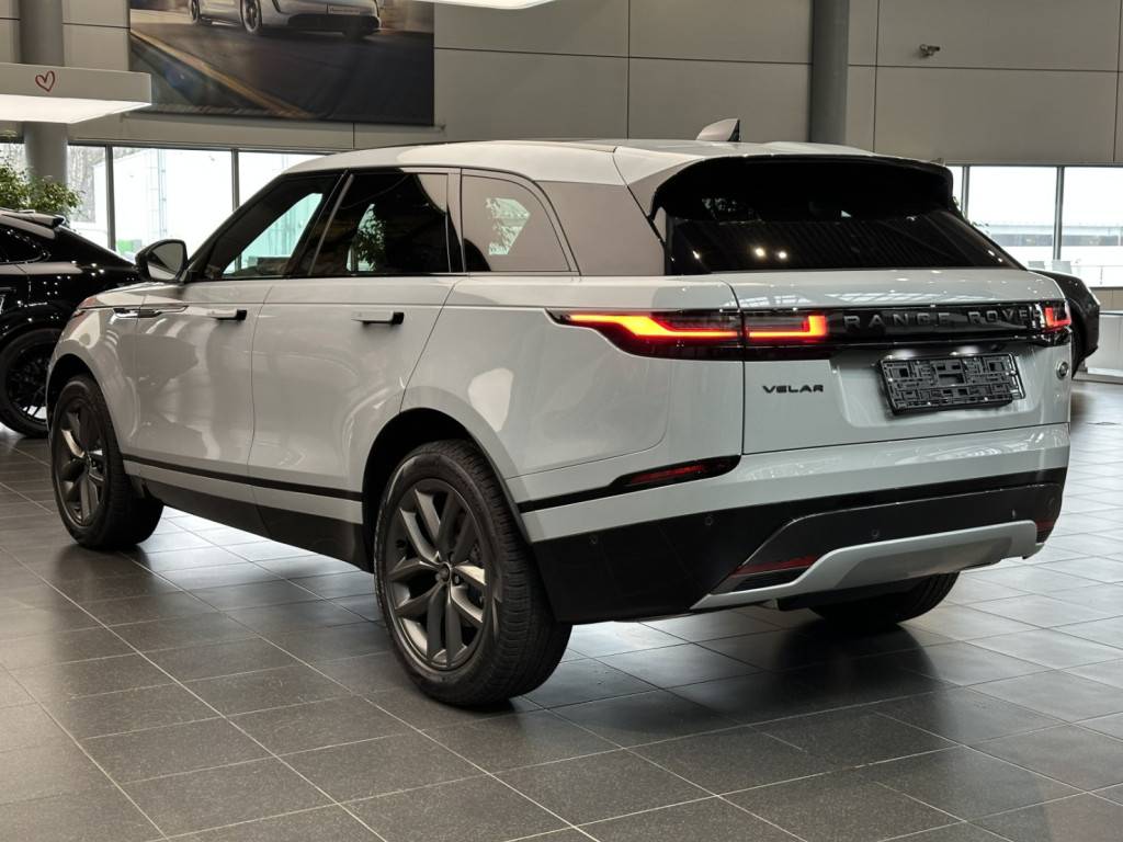 Land Rover Velar 2.0 250 Дайнэмик СЕ (Dynamic SE)