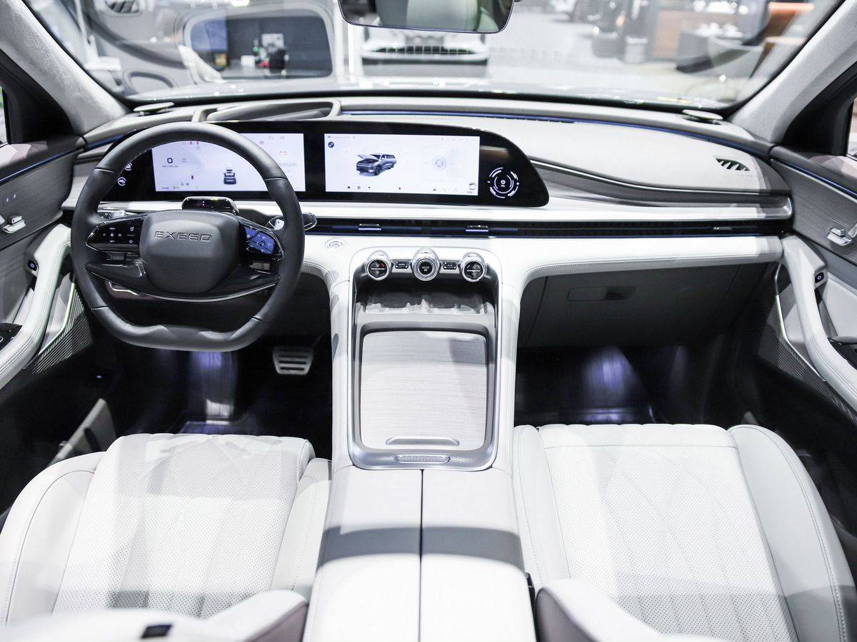 EXEED RX Urban 2.0 TGDI DCT7 AWD