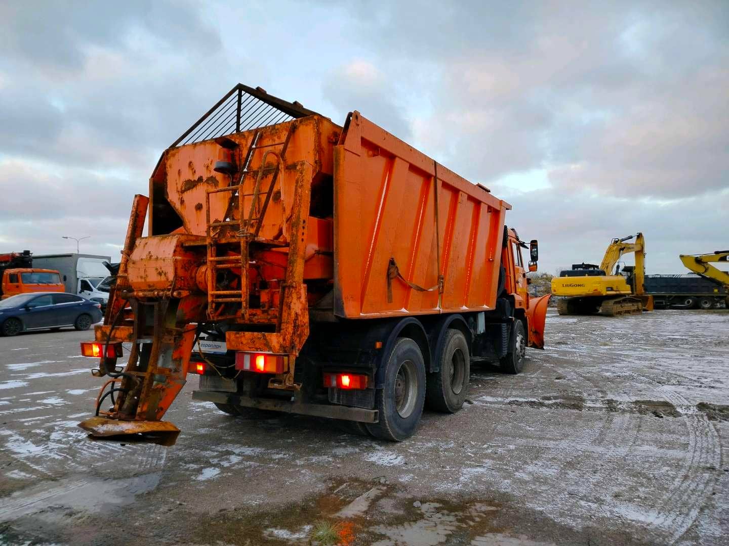 КАМАЗ 6520-43(E4),  227 141 км, 2017 года в лизинг