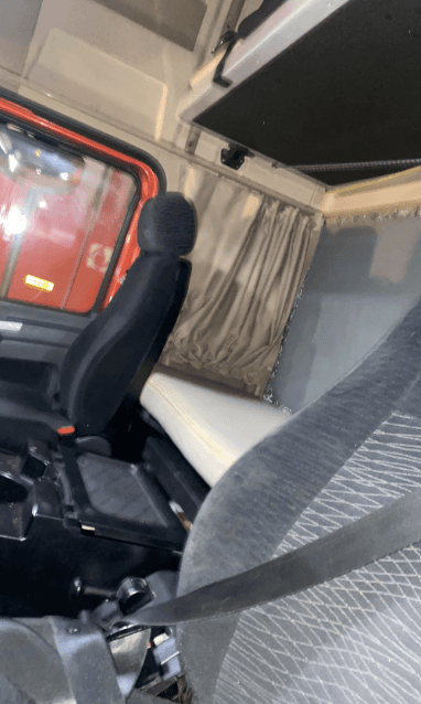 Shacman SX42584V324,  287 856 км, 2022 года в лизинг