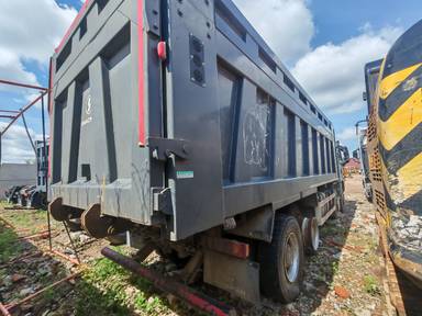 Shacman SX331863366
