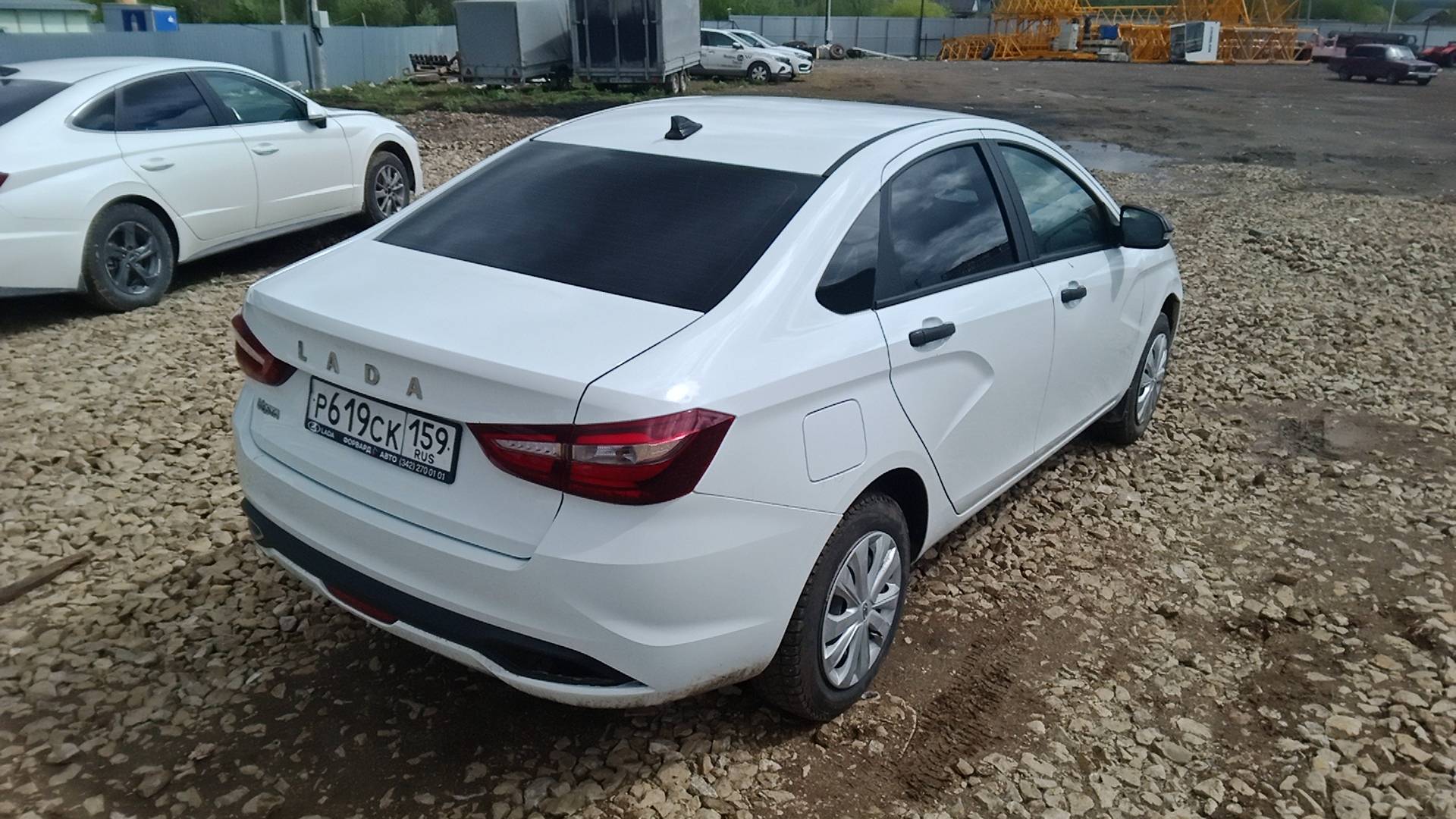 Lada Vesta седан,  28 018 км, 2023 года в лизинг