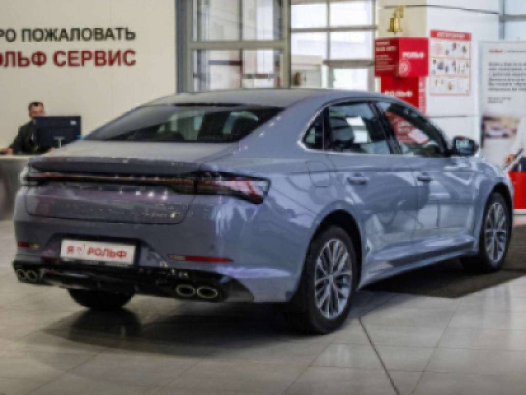 Geely Preface Luxury 2.0T 7DCT