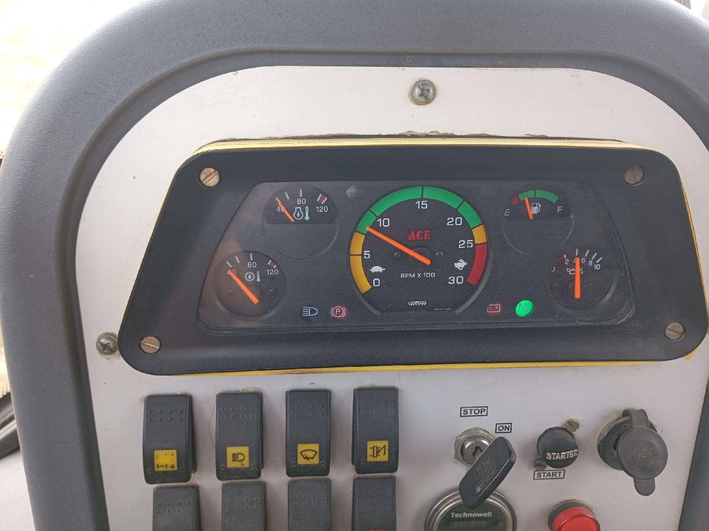 ACE TLB100, 2023 года в лизинг