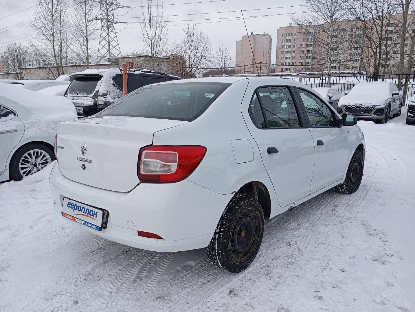 Renault Logan II,  180 301 км, 2019 года в лизинг