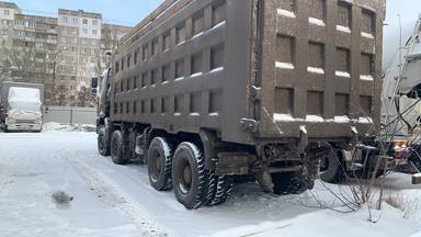 FAW CA3310P66K24T4E5 8х4