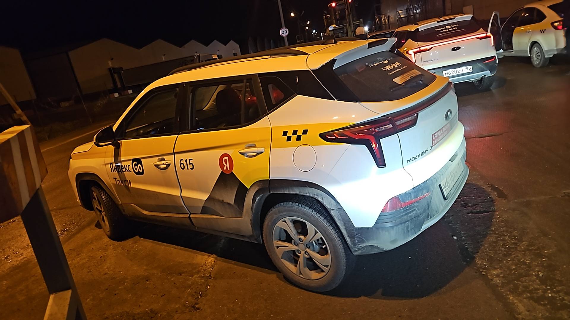 Москвич 3,  204 705 км, 2023 года в лизинг