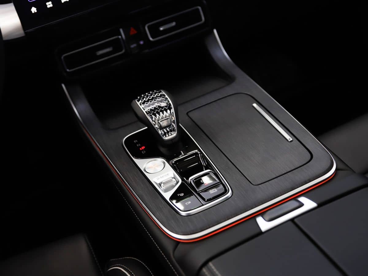 GAC GS8 Джи-Икс Премиум 2.0 АТ полный привод (GX Premium)