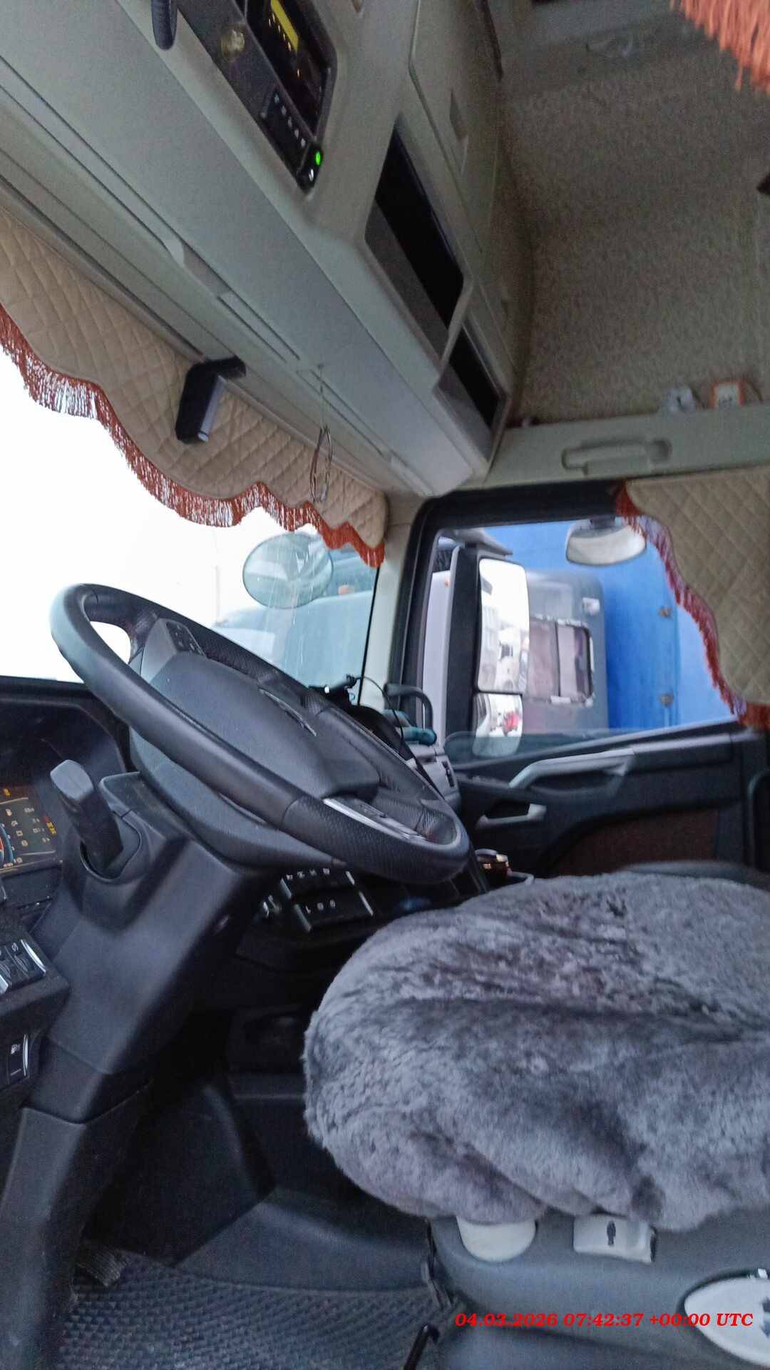 FAW CA4250P77K25T1E5 6x4,  109 487 км, 2023 года в лизинг