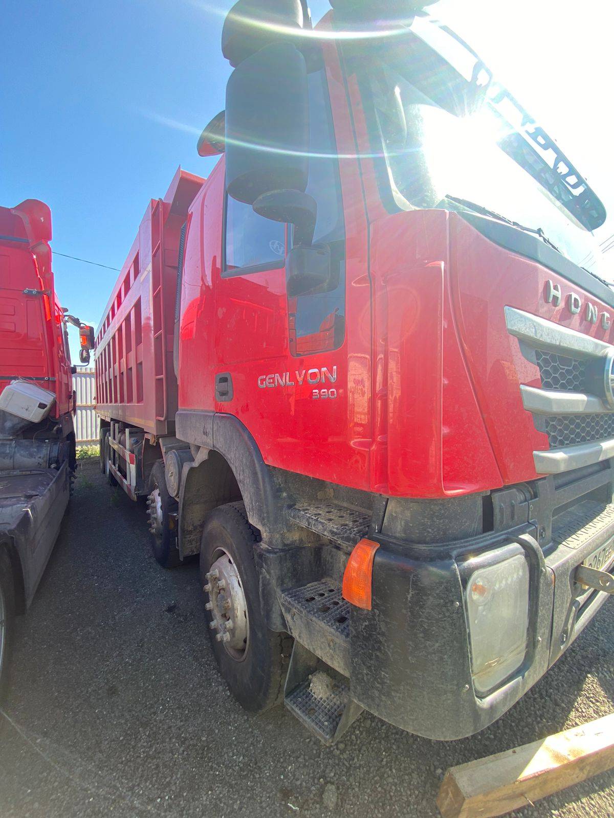 HONGYAN CQ3406HV39 Лот 000002284