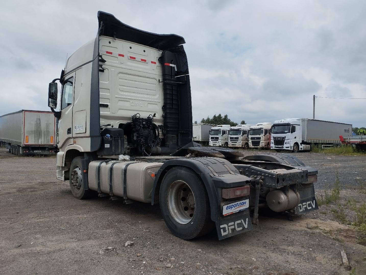 DongFeng DFH4186 (KX),  269 248 км, 2023 года в лизинг