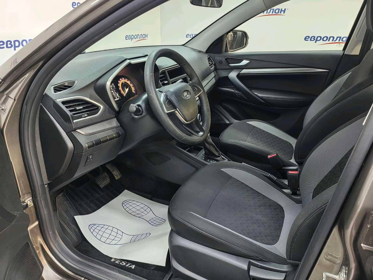 Lada Vesta седан,  42 680 км, 2024 года в лизинг