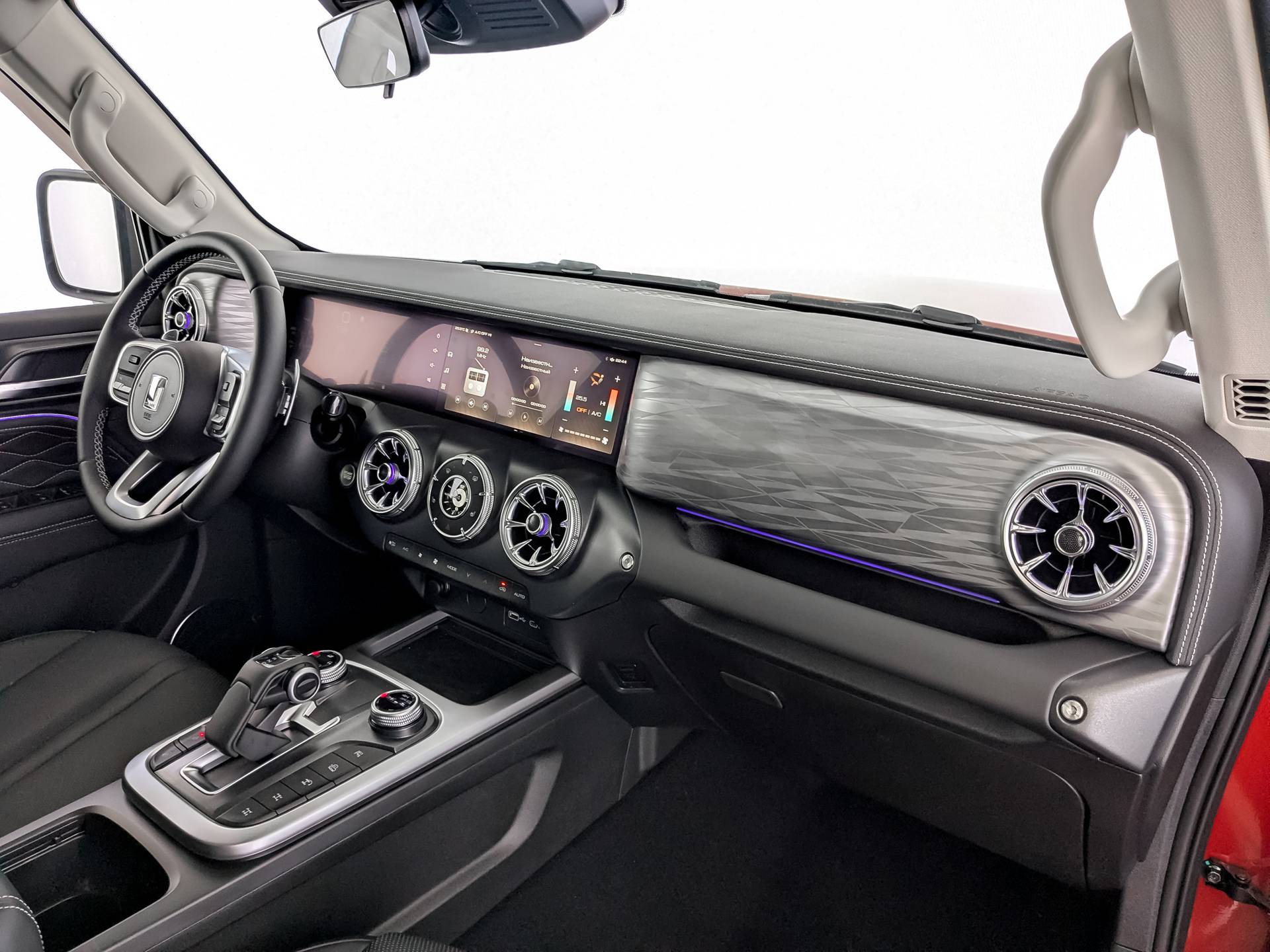 Tank 300 Premium 2.0 8AT 4WD