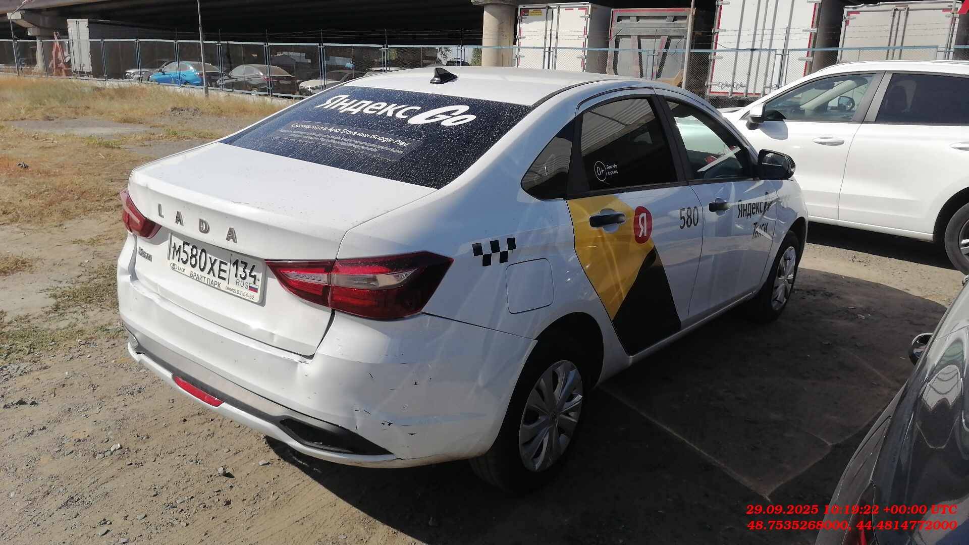 Lada Vesta седан,  110 814 км, 2023 года в лизинг