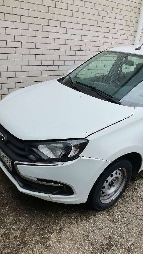 Lada Granta седан,  165 206 км, 2023 года в лизинг