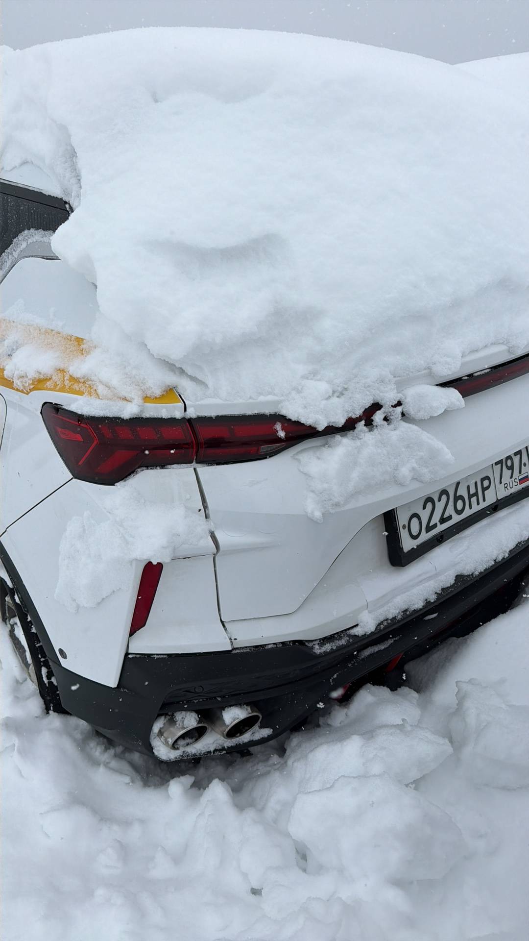 Geely Coolray,  4 073 км, 2024 года в лизинг