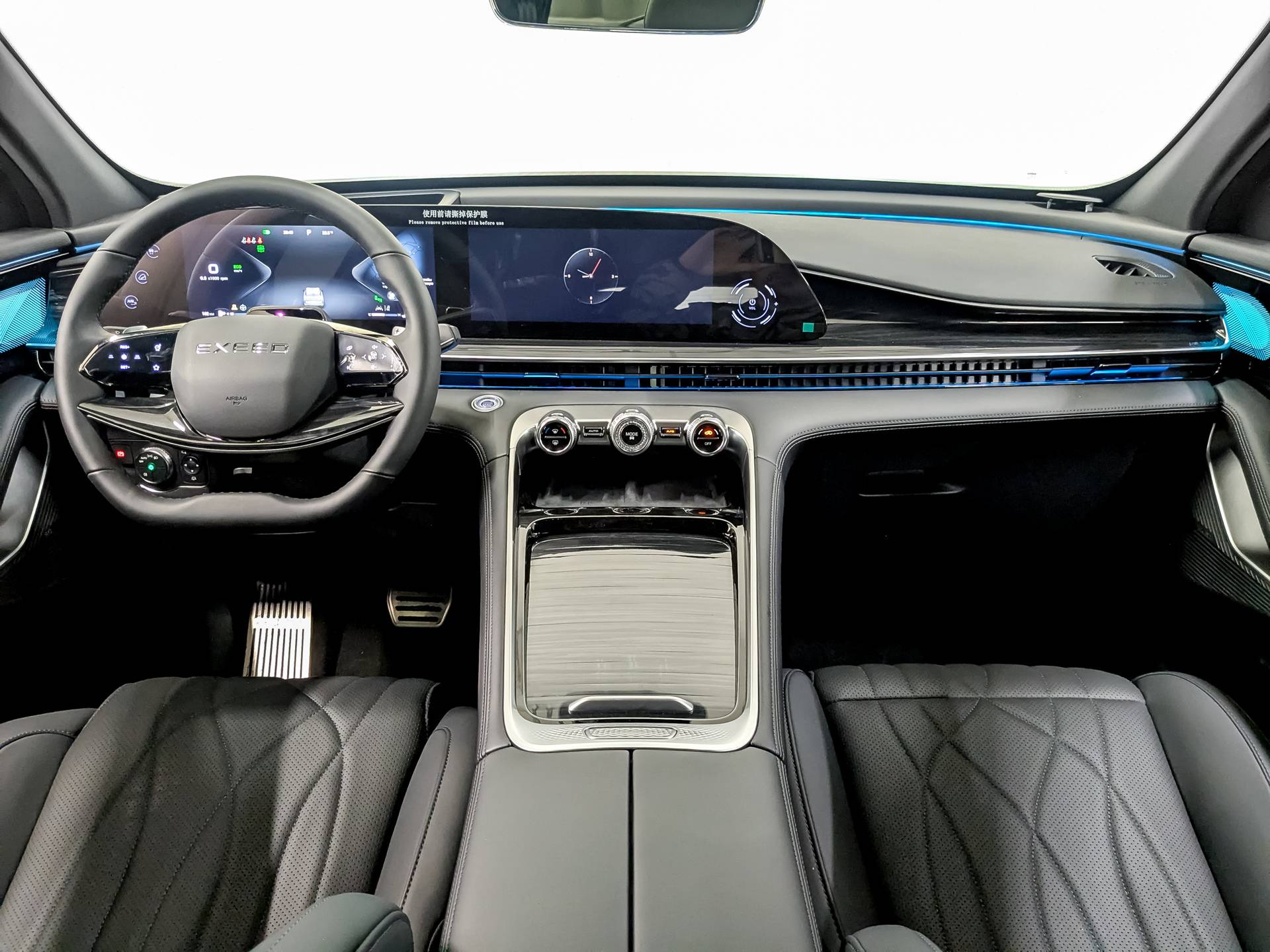 EXEED RX Platinum 2.0 TGDI DCT7 AWD