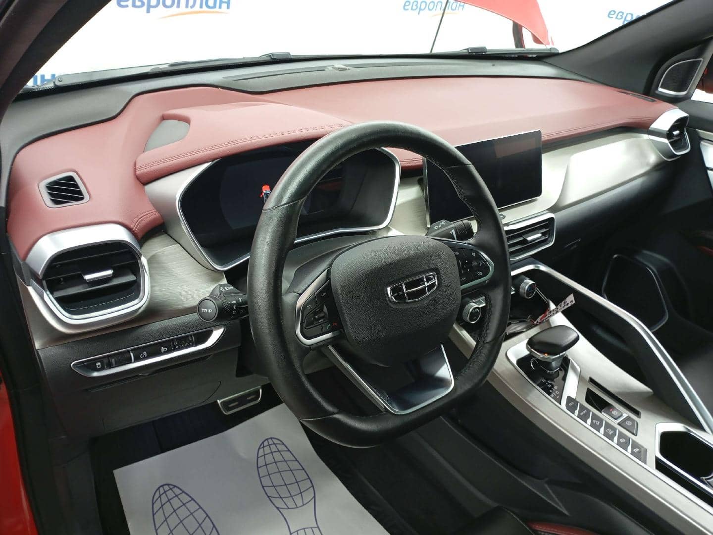 Geely Coolray,  32 961 км, 2023 года в лизинг
