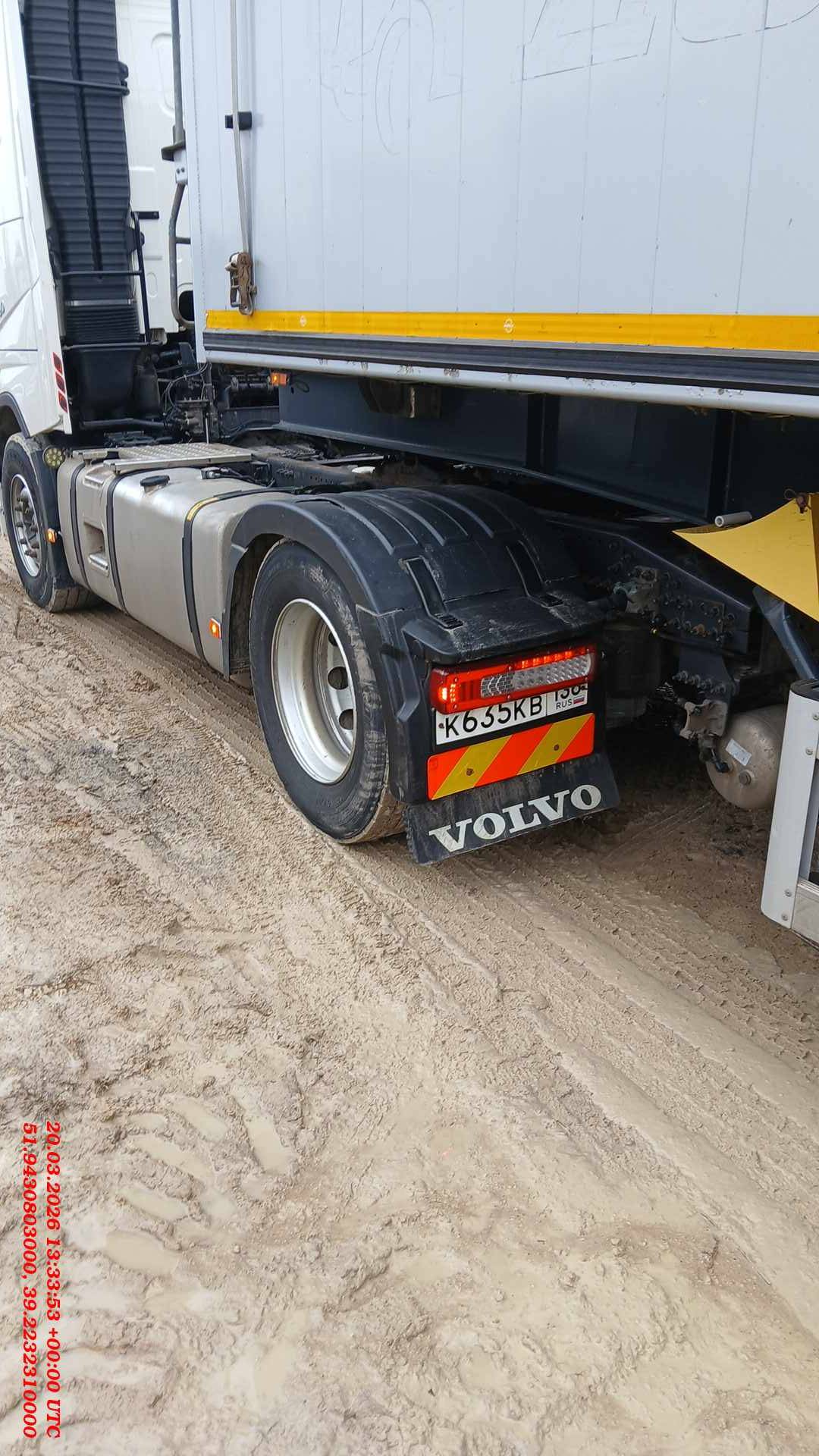 Volvo FH 460 4x2 (FH Globetrotter XL),  681 480 км, 2022 года в лизинг