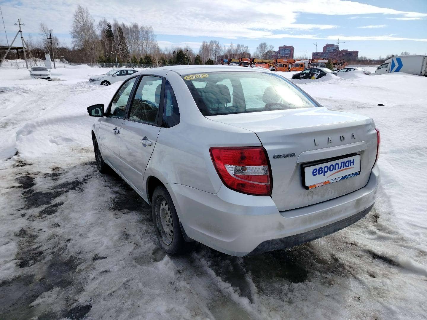 Lada Granta седан,  66 116 км, 2024 года в лизинг