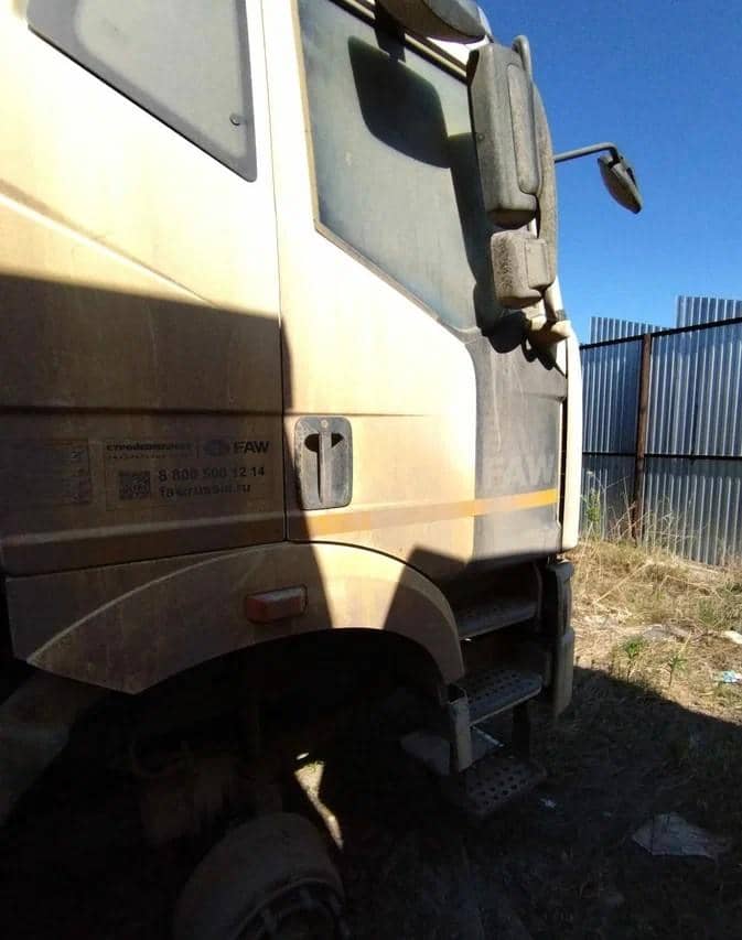 FAW CA3250P66K2T1E5 6х4,  65 000 км, 2022 года в лизинг