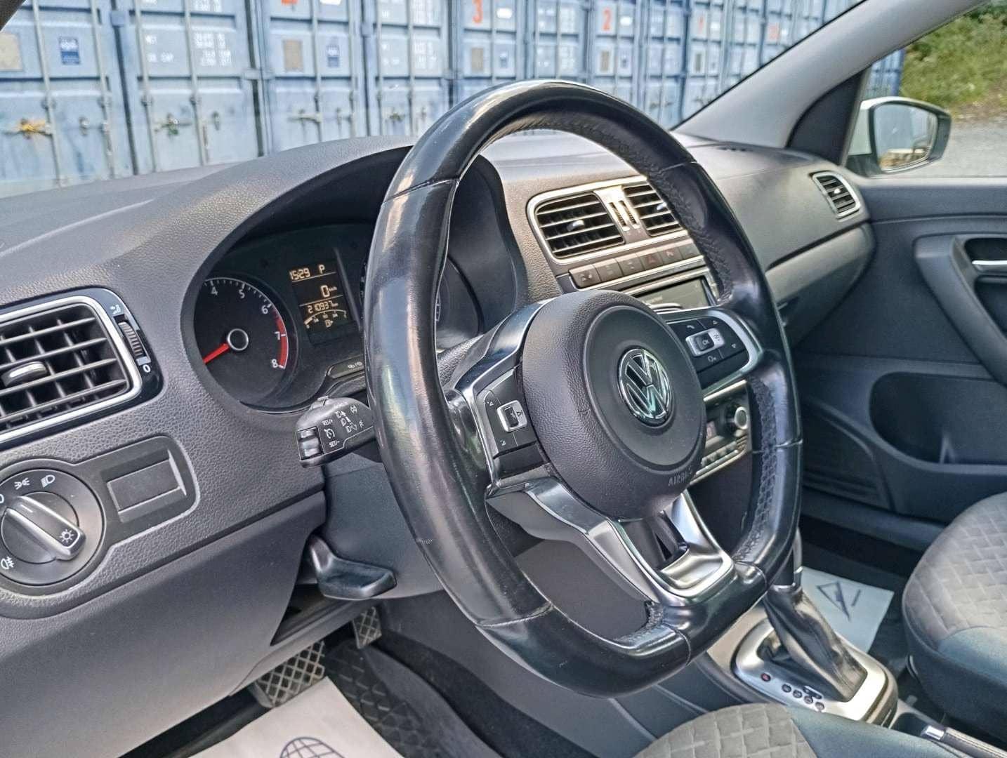 Volkswagen Polo,  210 937 км, 2019 года в лизинг