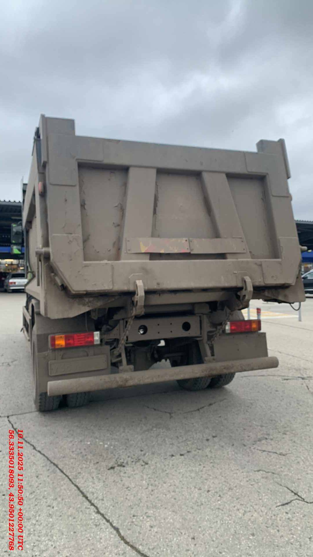 Shacman SX31888K401C,  60 000 км, 2023 года в лизинг