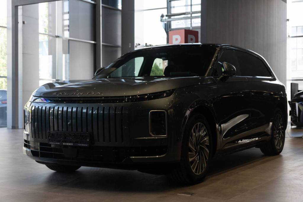 EXEED Exlantix ET 1.5T+40KWh AWD TOP BL