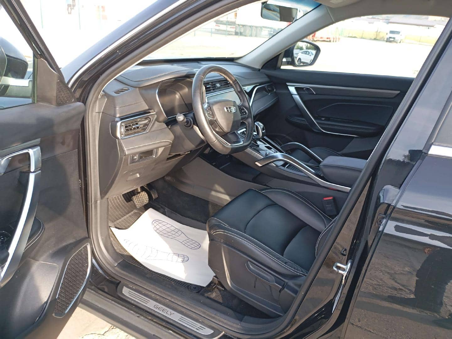 Geely Atlas Pro,  81 585 км, 2022 года в лизинг