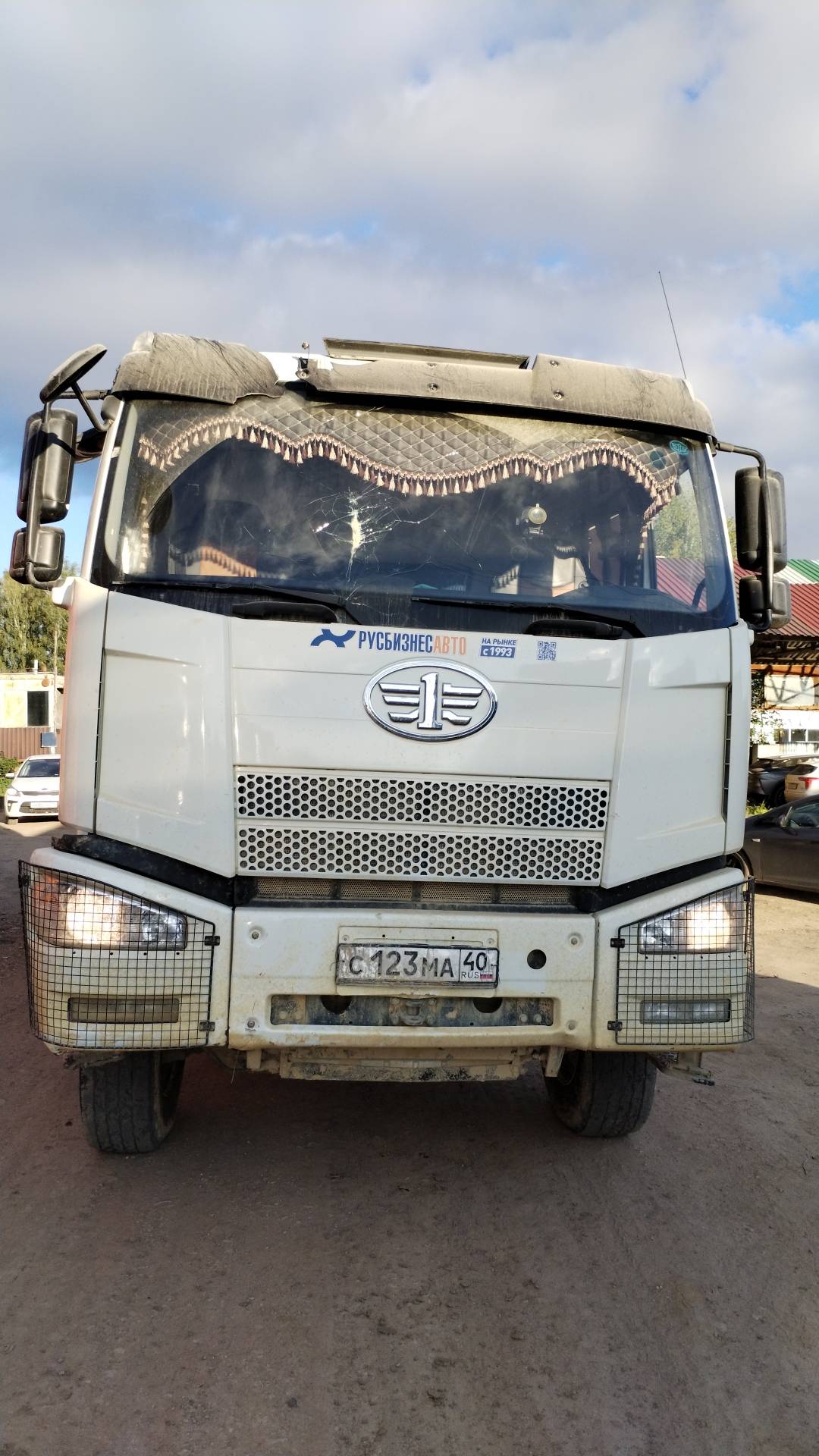 FAW CA3250P66K24T1E5 6х4,  25 189 км, 2023 года в лизинг