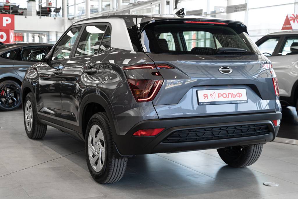 Solaris HC Prime 1.6 6AT 2WD