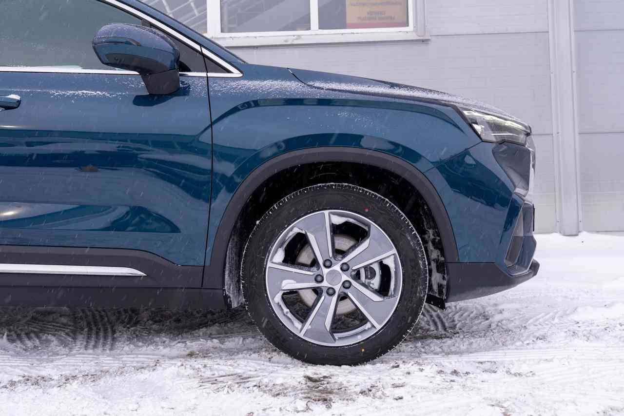 Geely Okavango Flagship 2.0T 7DCT 2WD