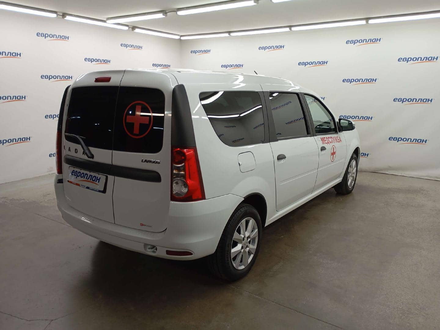 Lada Largus универсал,  59 295 км, 2024 года в лизинг