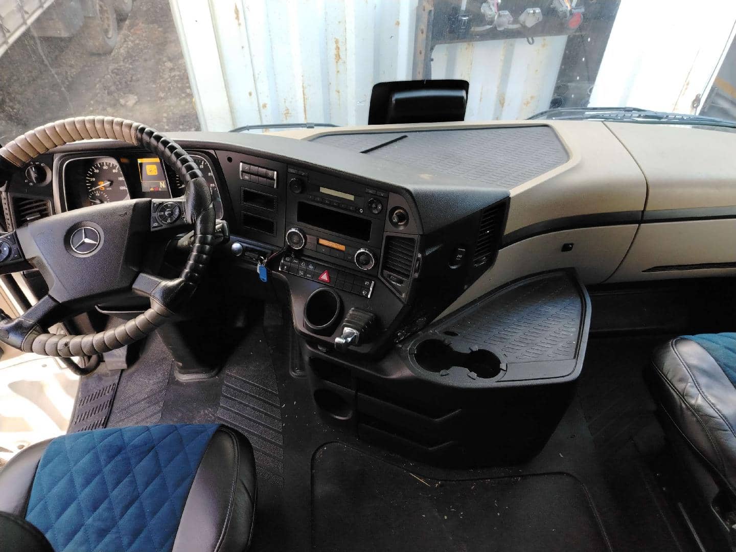 Mercedes-Benz Actros 5 1845 LS 4x2 (BigSpace),  1 091 556 км, 2016 года в лизинг