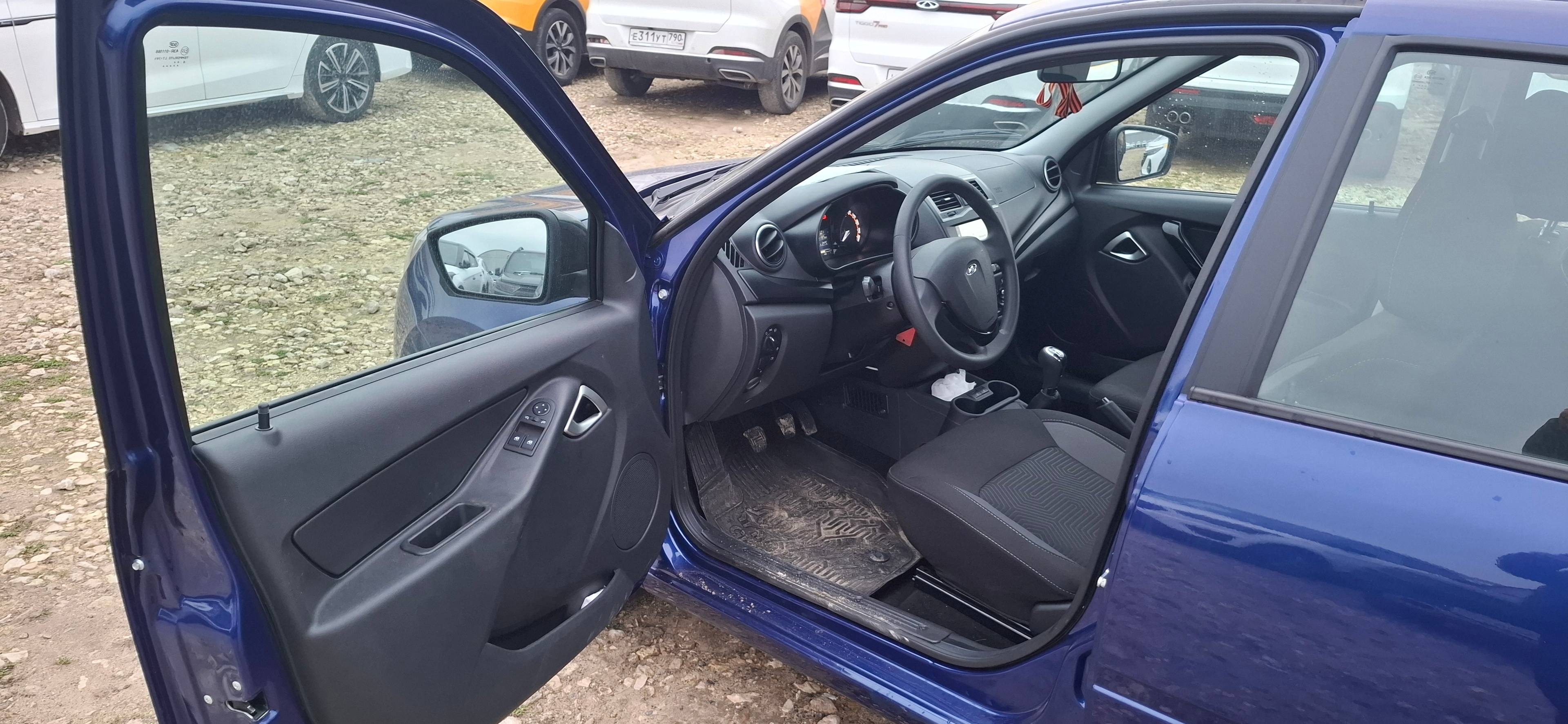 Lada Granta седан,  11 184 км, 2024 года в лизинг