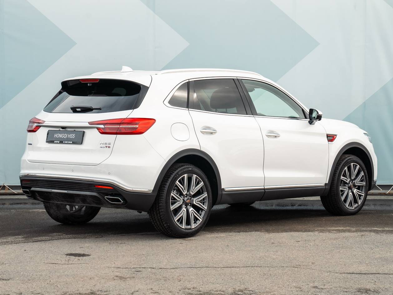 Hongqi HS5 Deluxe 2.0T AWD