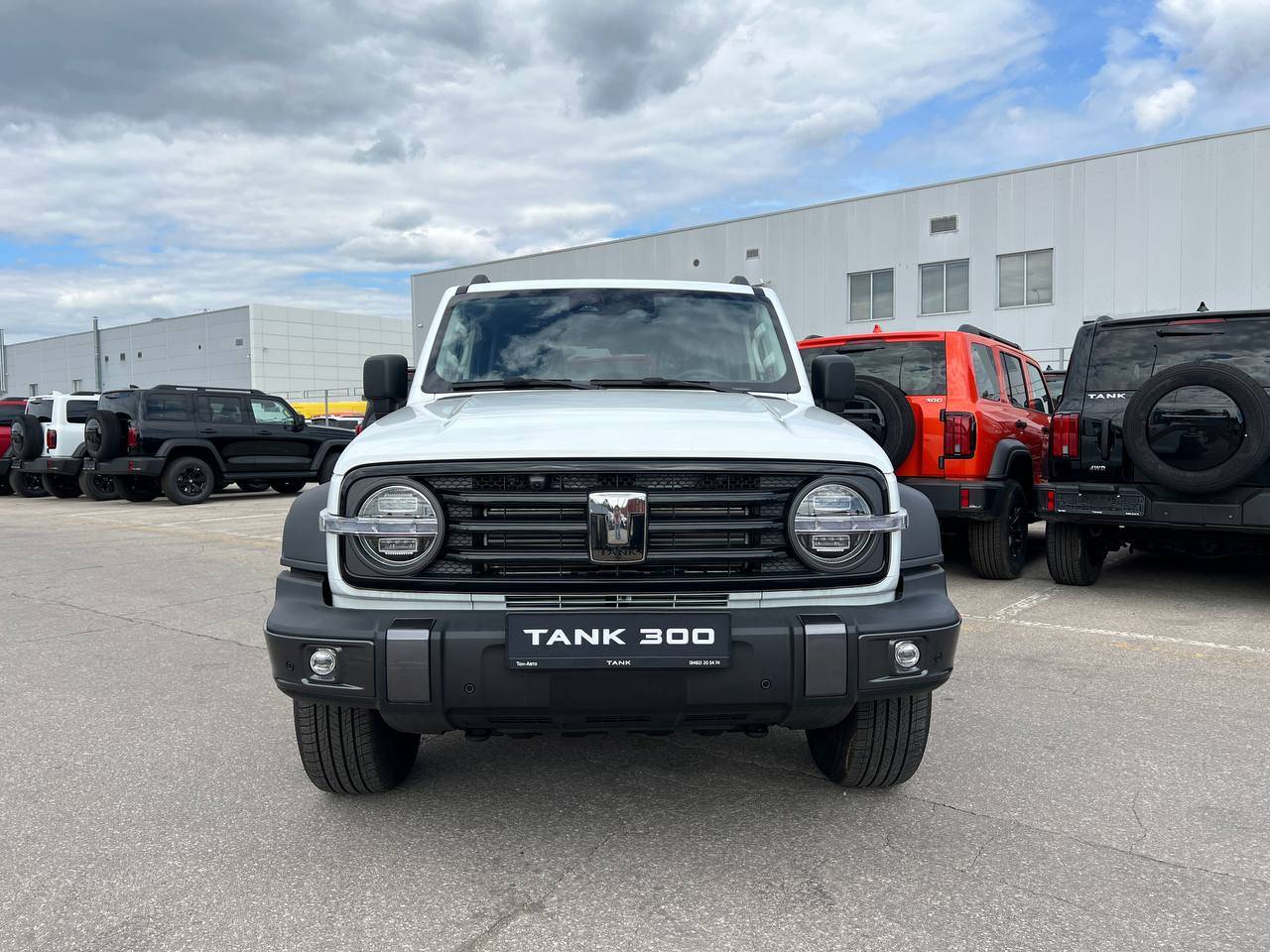 Tank 300 Adventure 2.0 8AT 4WD