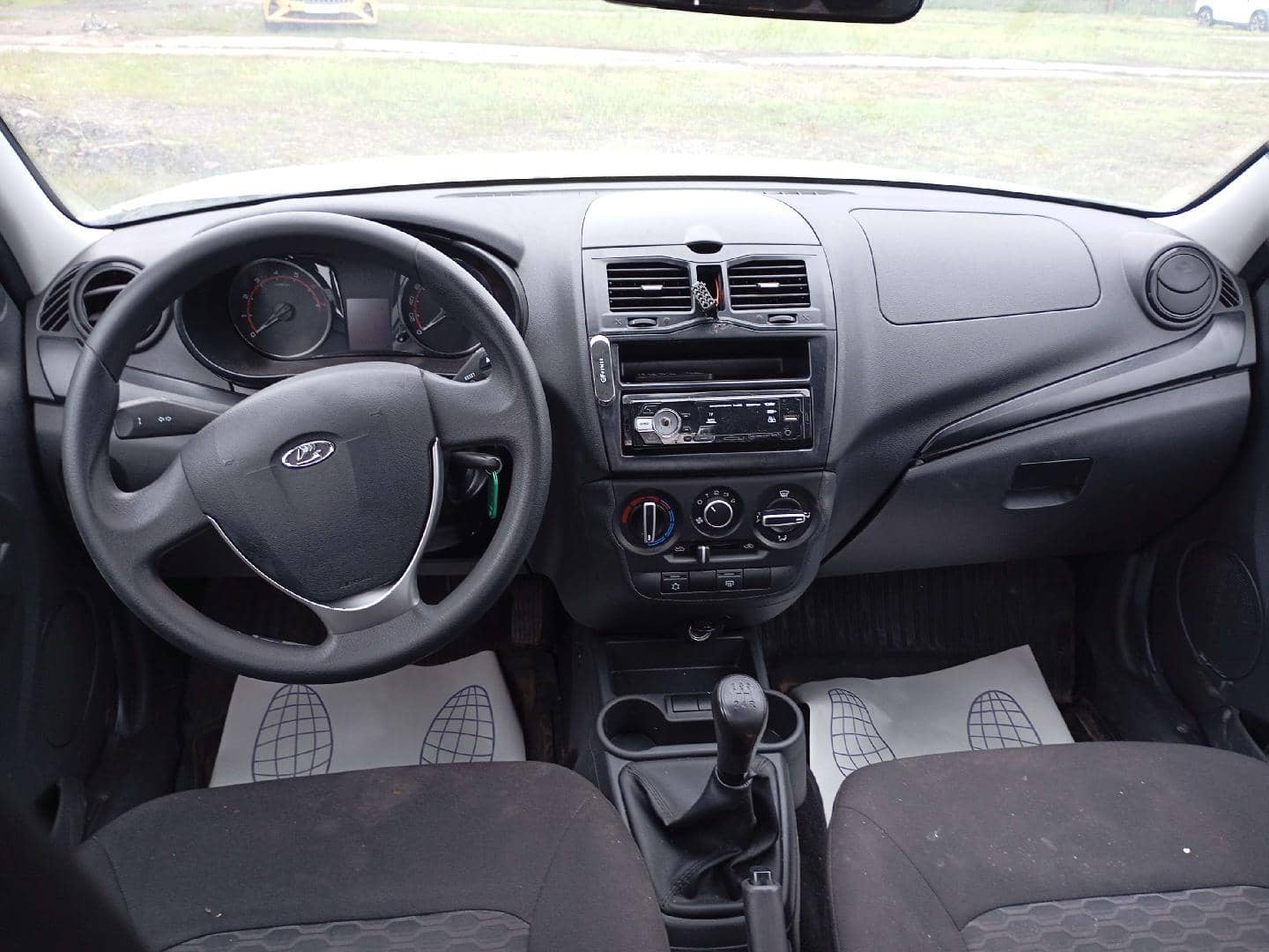 Lada Granta седан,  48 749 км, 2023 года в лизинг