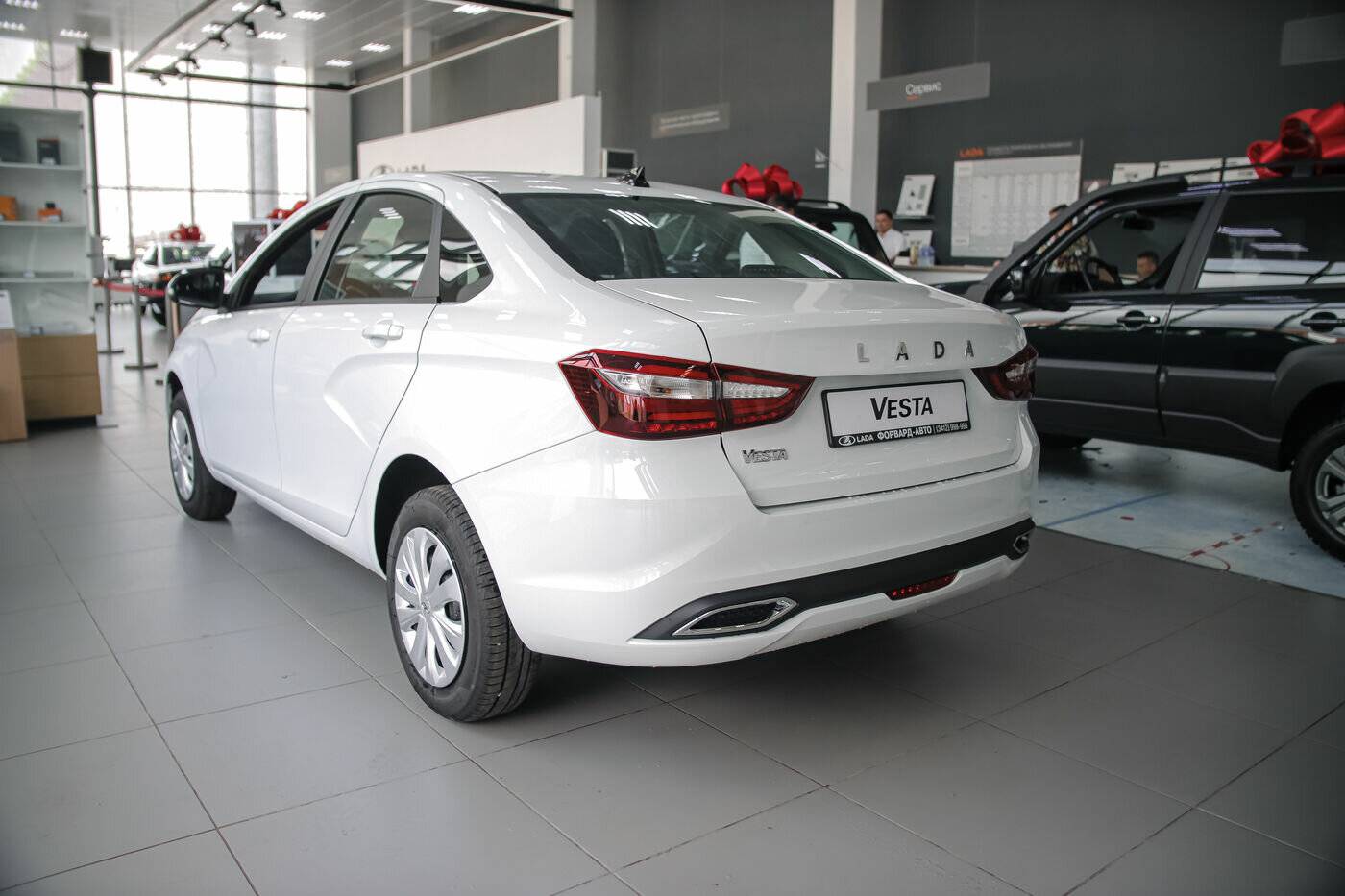 Lada Vesta седан Life 24 1.6 106hp AT