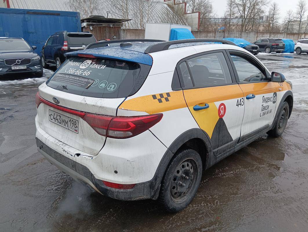KIA Rio X-Line,  261 651 км, 2019 года в лизинг