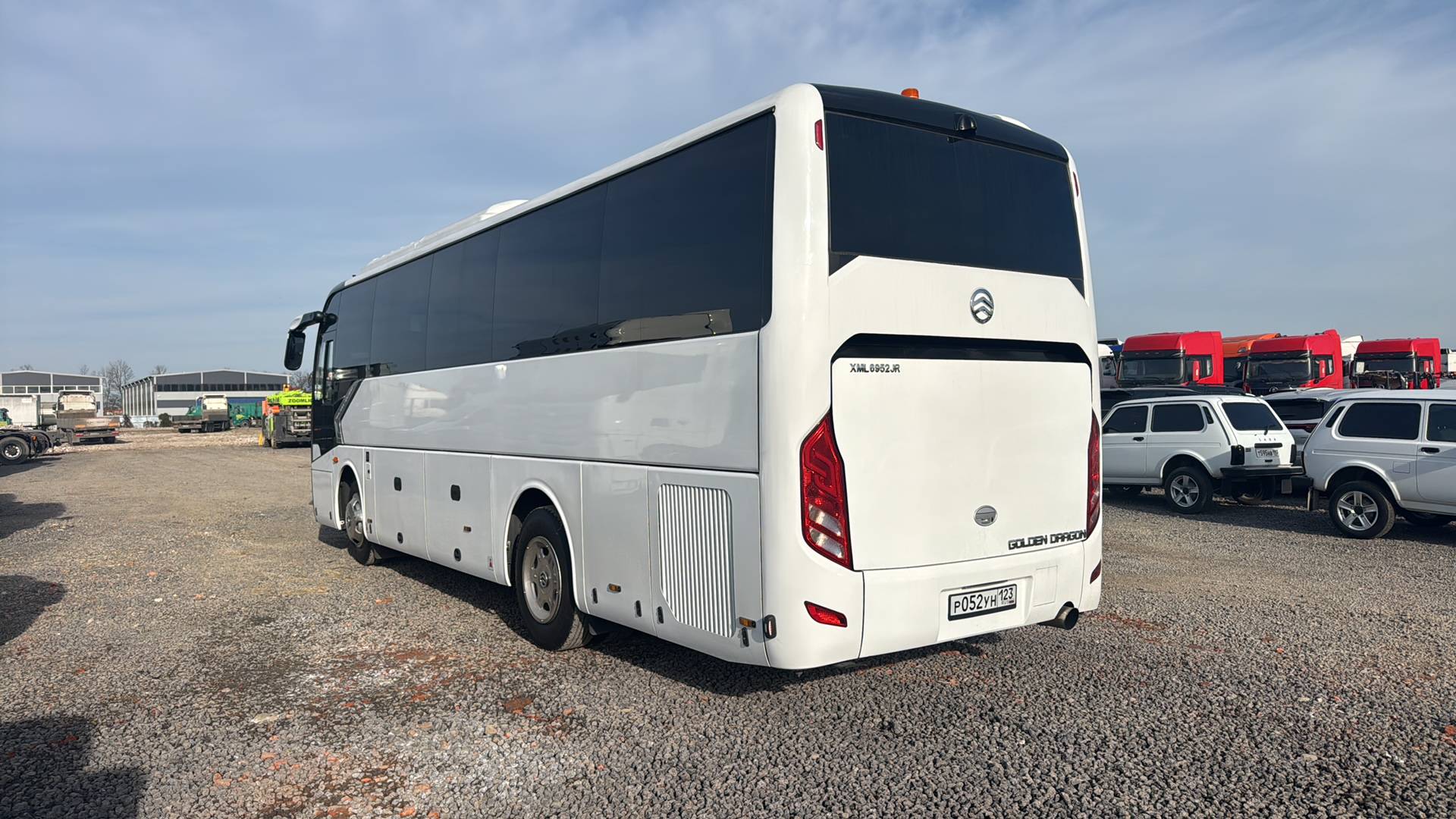 GOLDEN DRAGON XML 6952 JR,  34 486 км, 2024 года в лизинг