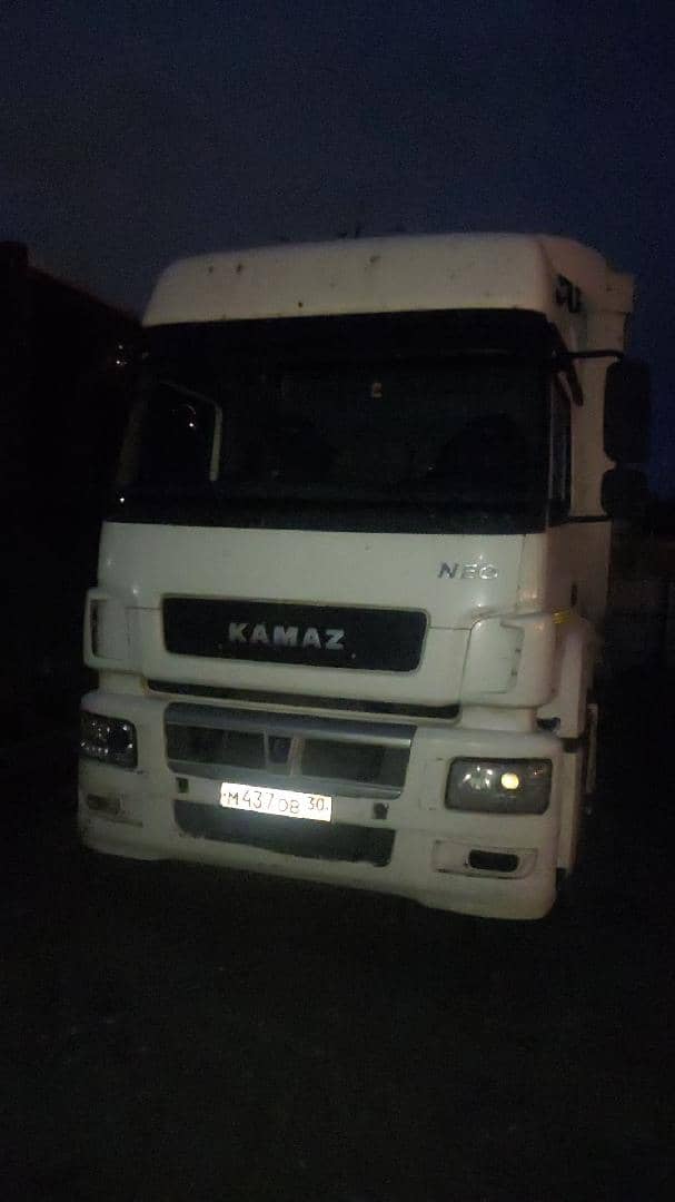 КАМАЗ 5490-S5 (M1840),  813 167 км, 2020 года в лизинг