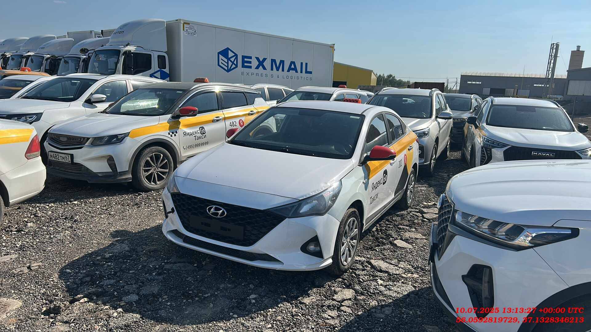 Hyundai Solaris,  304 178 км, 2021 года