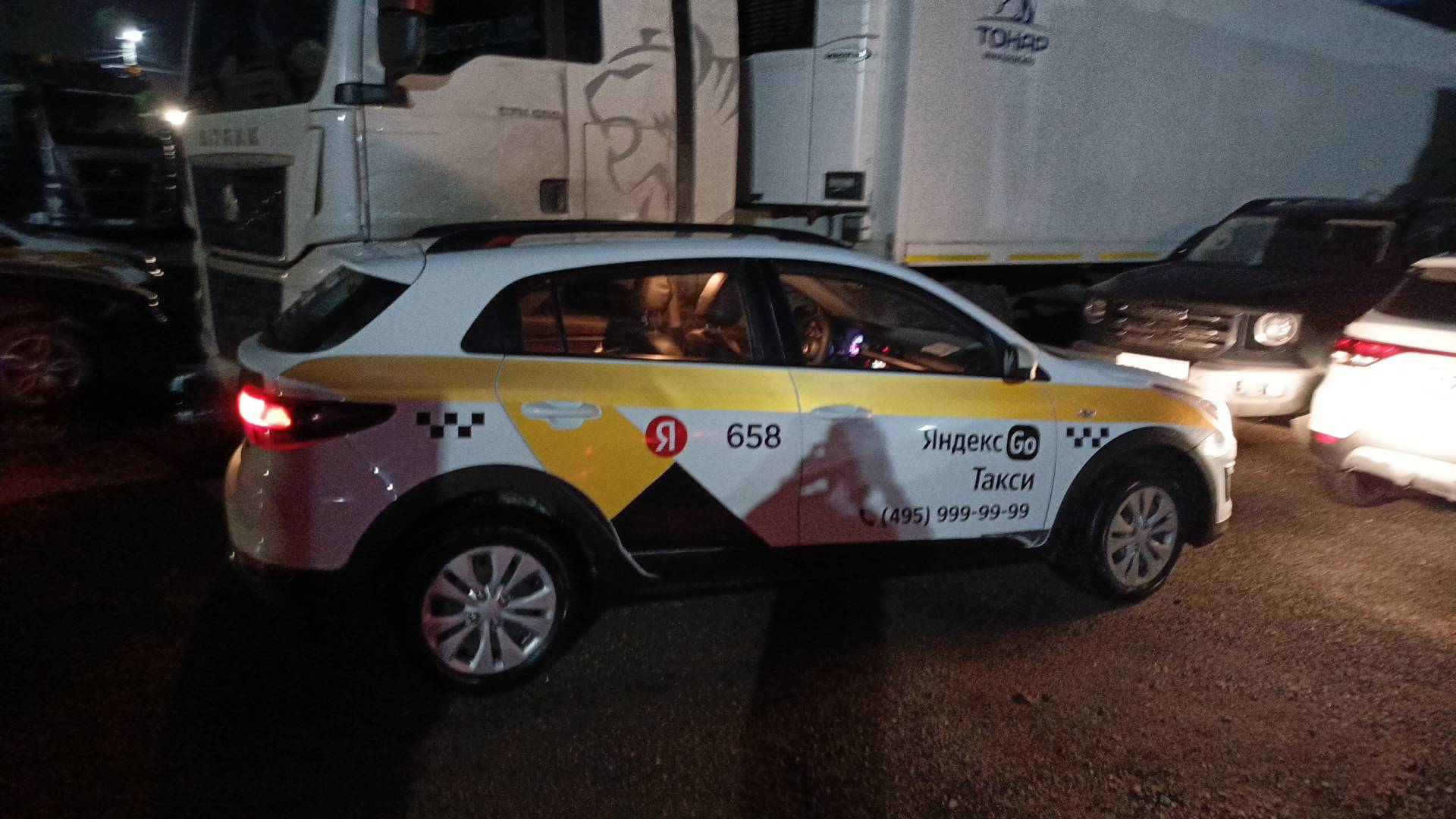 KIA Rio X-Line,  335 657 км, 2019 года в лизинг