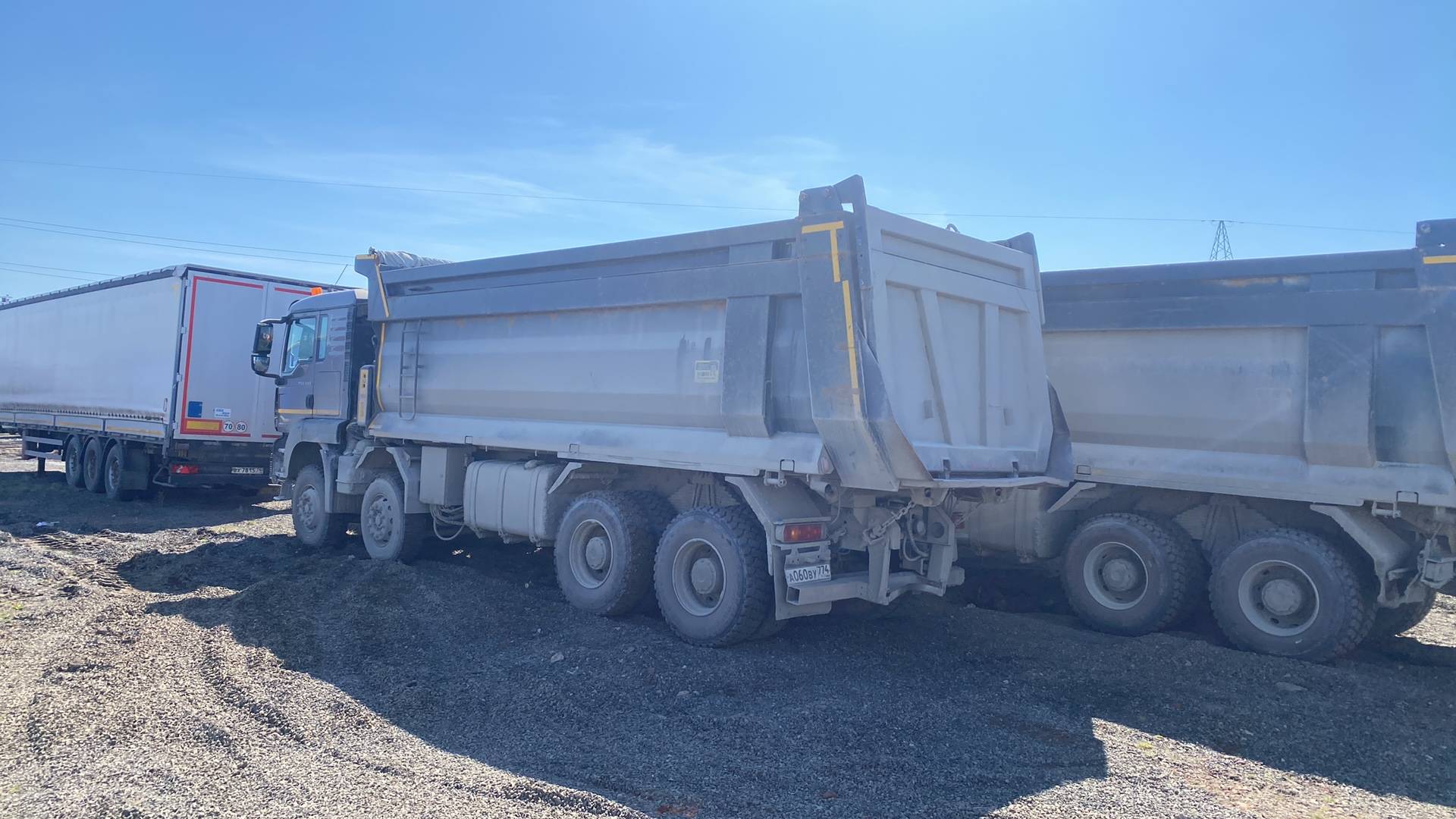 HOWO ZZ3317V386GE1 8х4,  147 140 км, 2023 года в лизинг