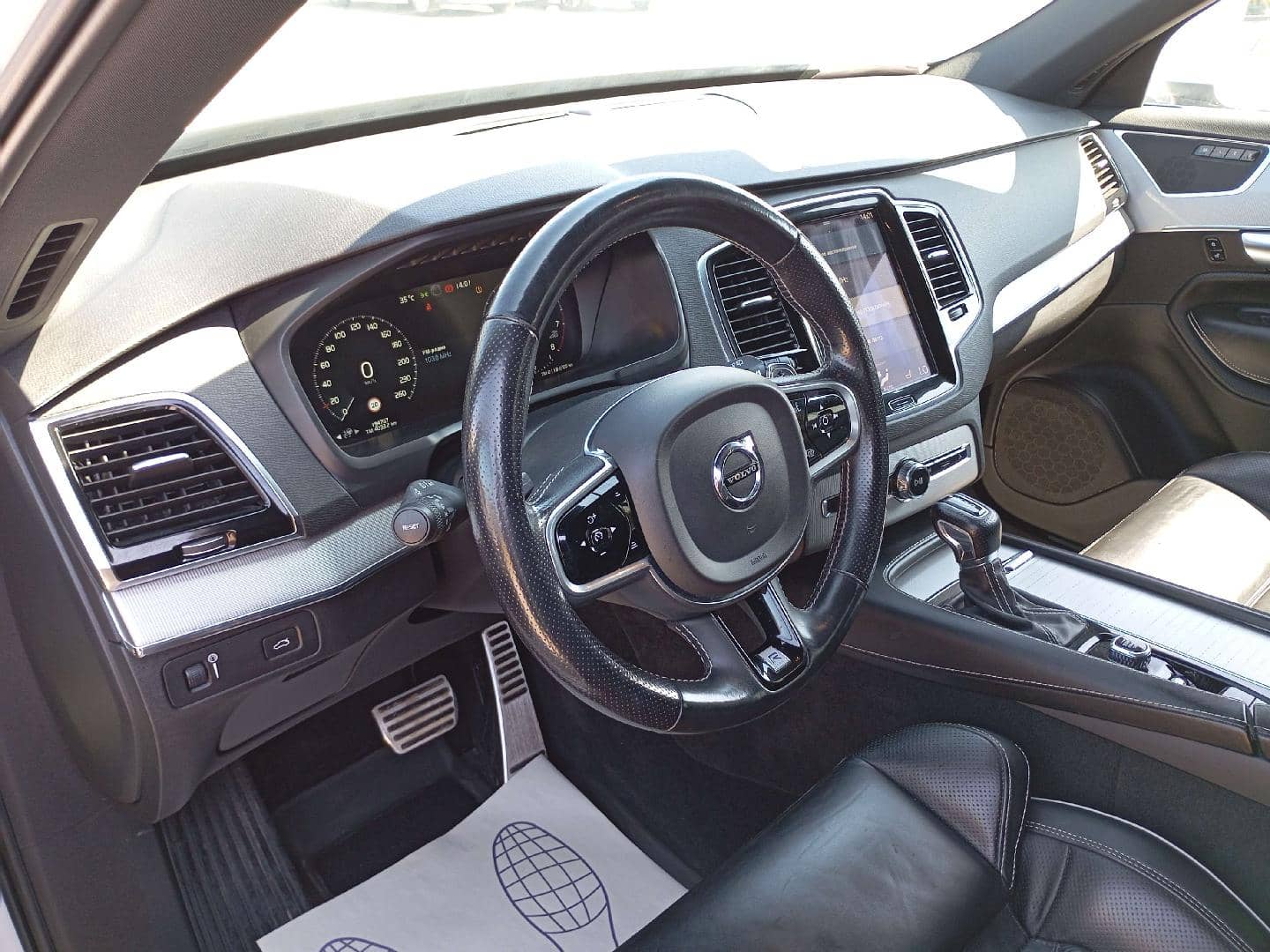 Volvo XC90,  194 767 км, 2017 года в лизинг