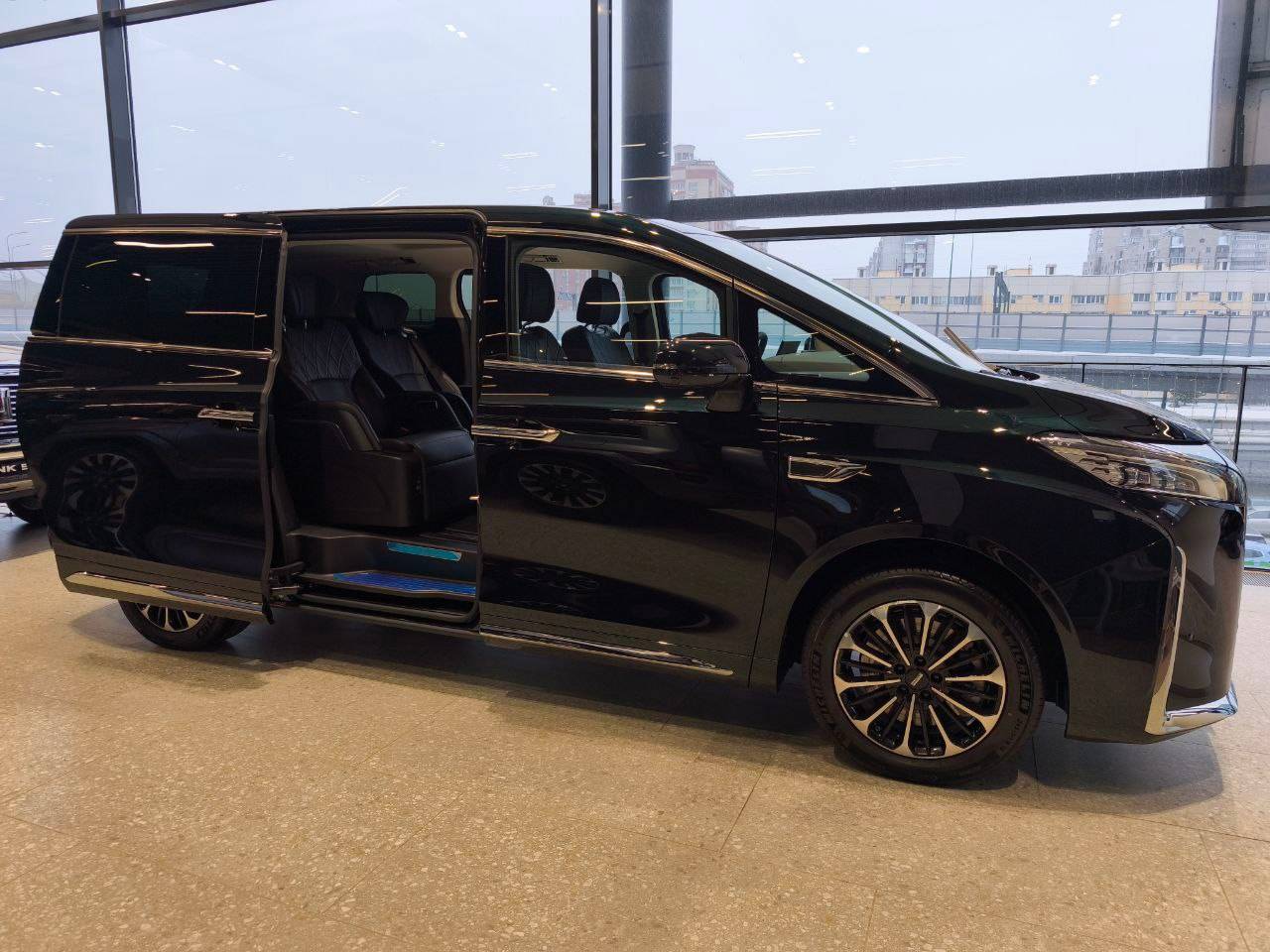 Wey 80 PHEV 1.5 T DHT 4WD Premium