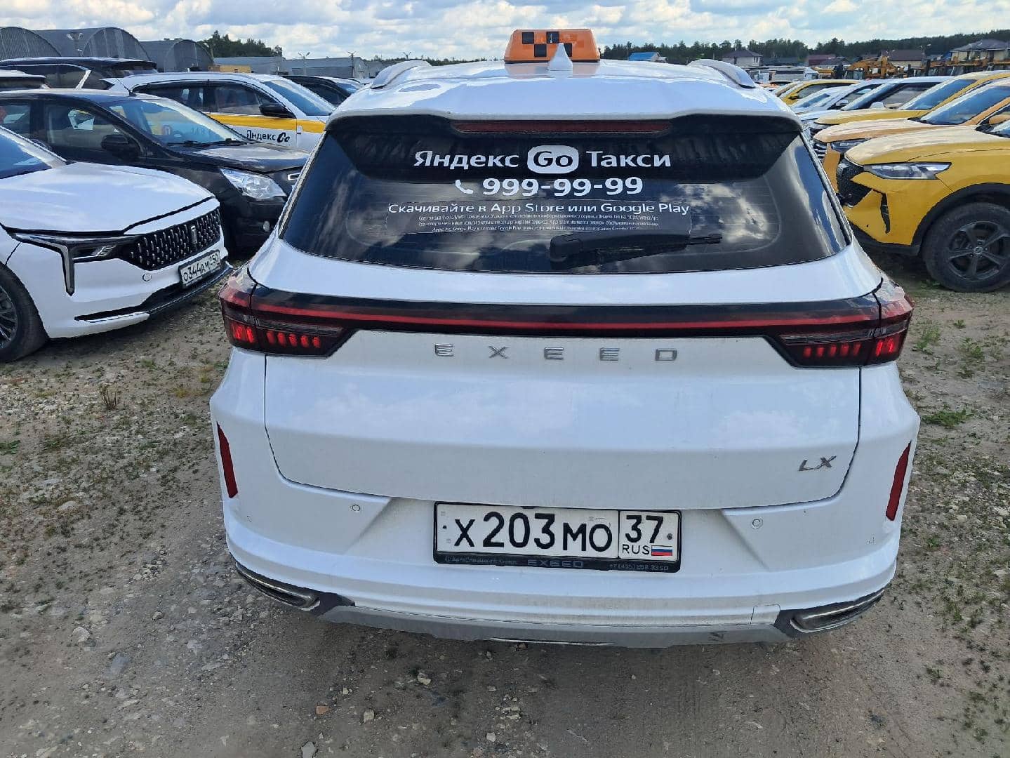 EXEED LX,  154 286 км, 2023 года в лизинг
